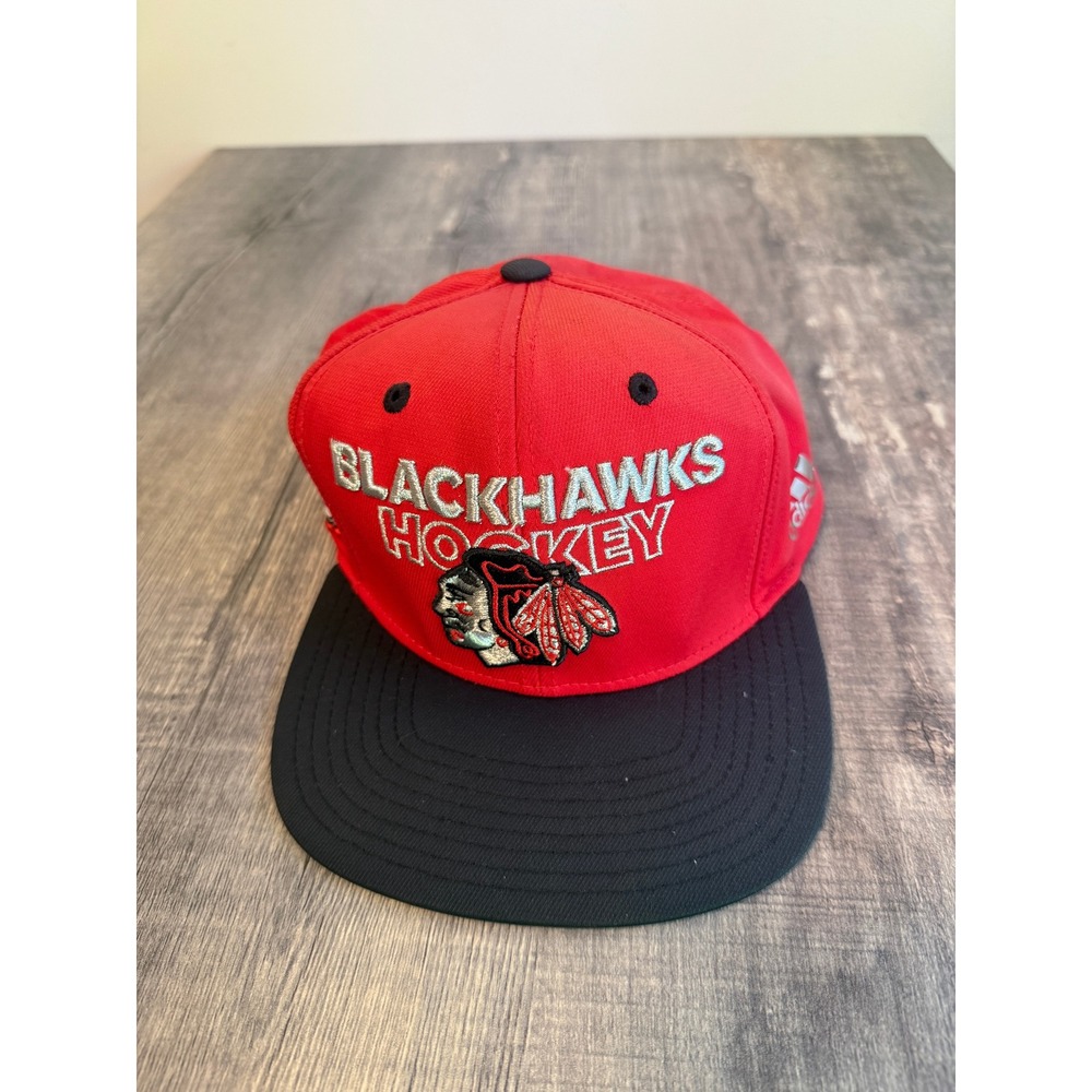Adidas Chicago Blackhawks NHL 100th Anniversary Snapback Hat Red Black 720VZ - Picture 3 of 9